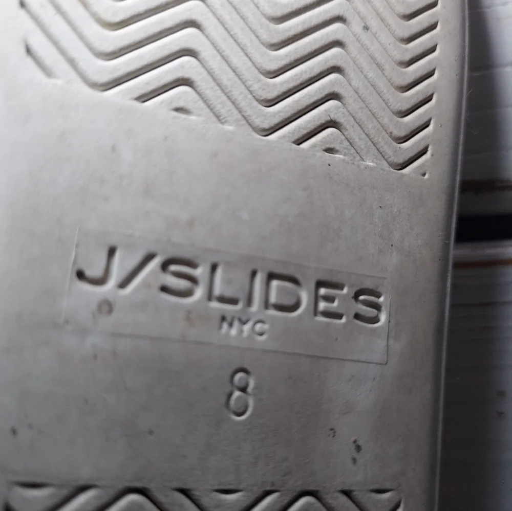J/SLIDES size good